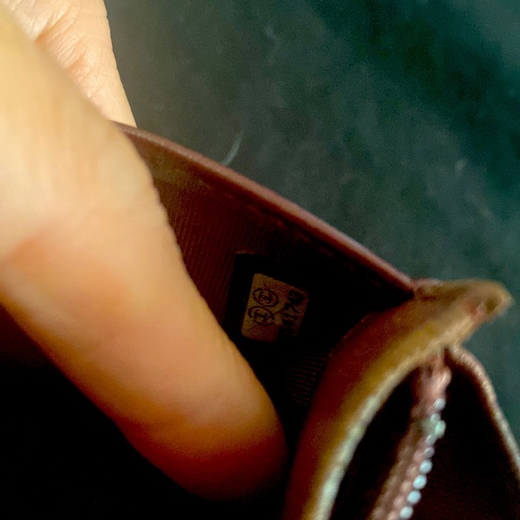 Chanel - Picture 6 of 9